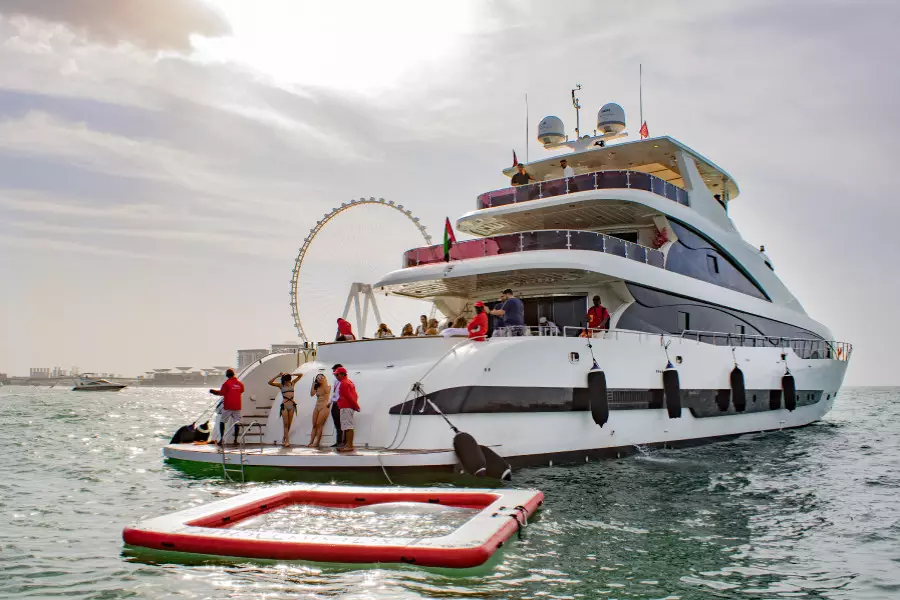 YATCH